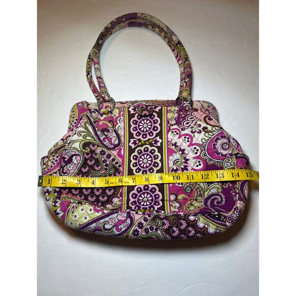 Vera Bradley Medium Bag Tote In Retired Very Berry Paisley Pattern Super Clean - Picture 7 of 9